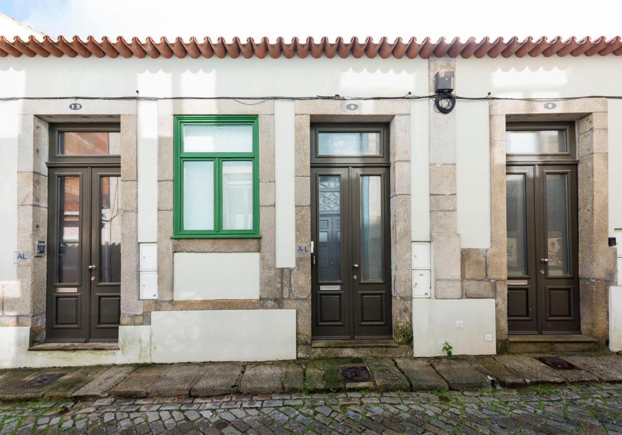 Doispontozero Oliveirinhas Porto Exterior foto